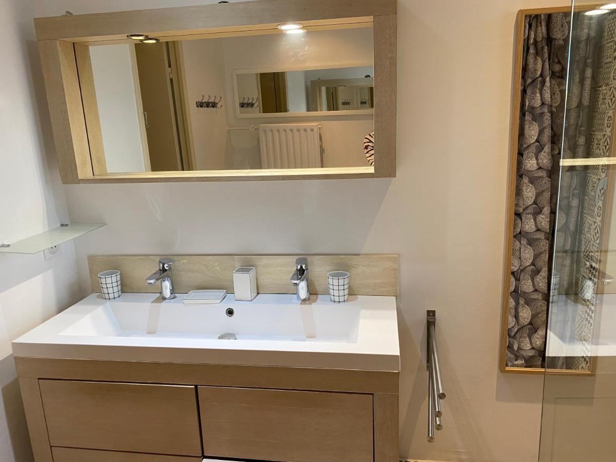 Appartement Lumineux 6 Places Avec Vue Sur Marina มองเดอลิเยอลานาปูล ภายนอก รูปภาพ